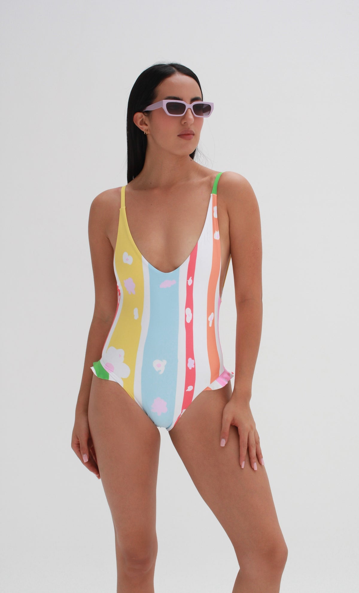 BAY FUNKY ONE-PIECE · FEMININE & COOL