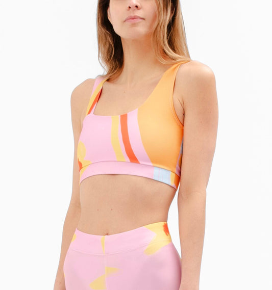 Milky Pinky Top · Train & swim