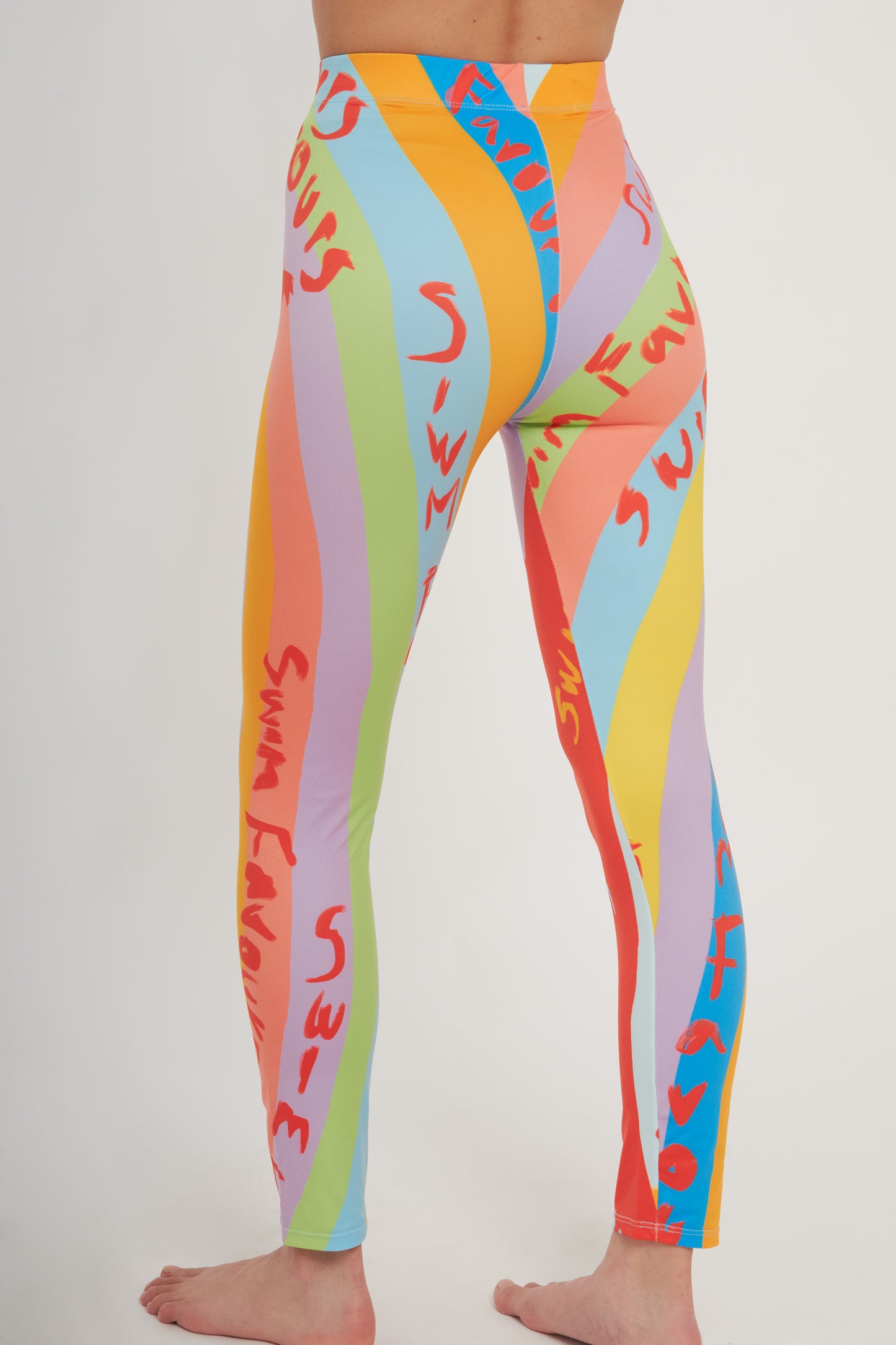 Pop Lycra · Comfortable Fit